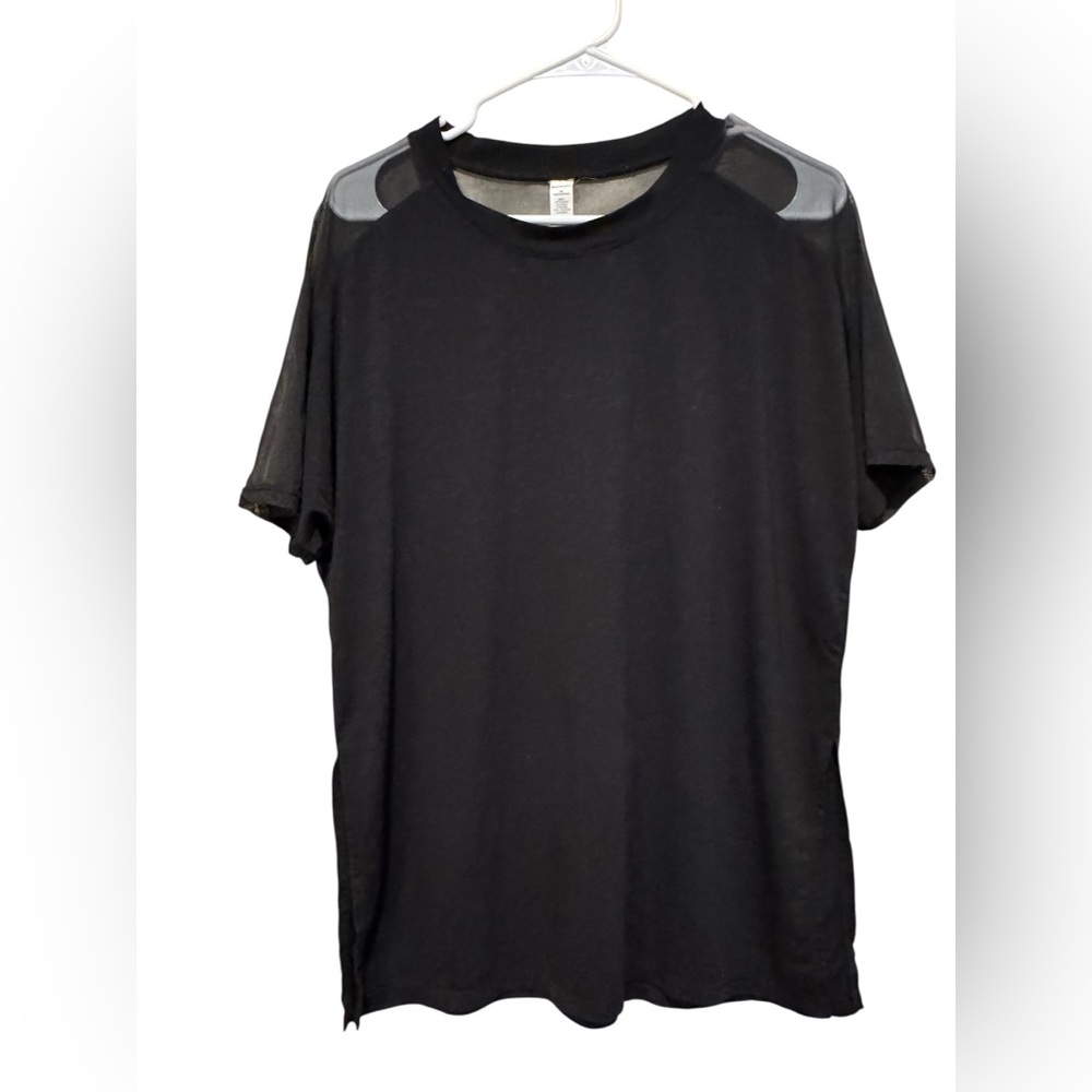 Athleta Black Short sheer at the top Sleeve Tee